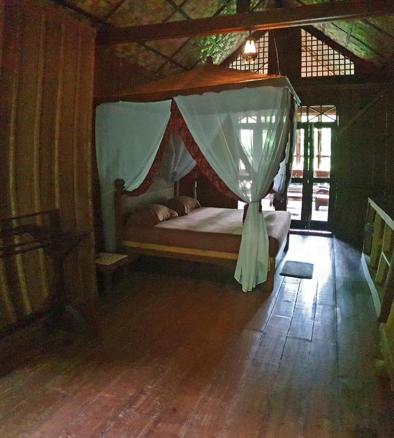 Happy Ria Homestay & Guesthouse Bukit Lawang Luaran gambar